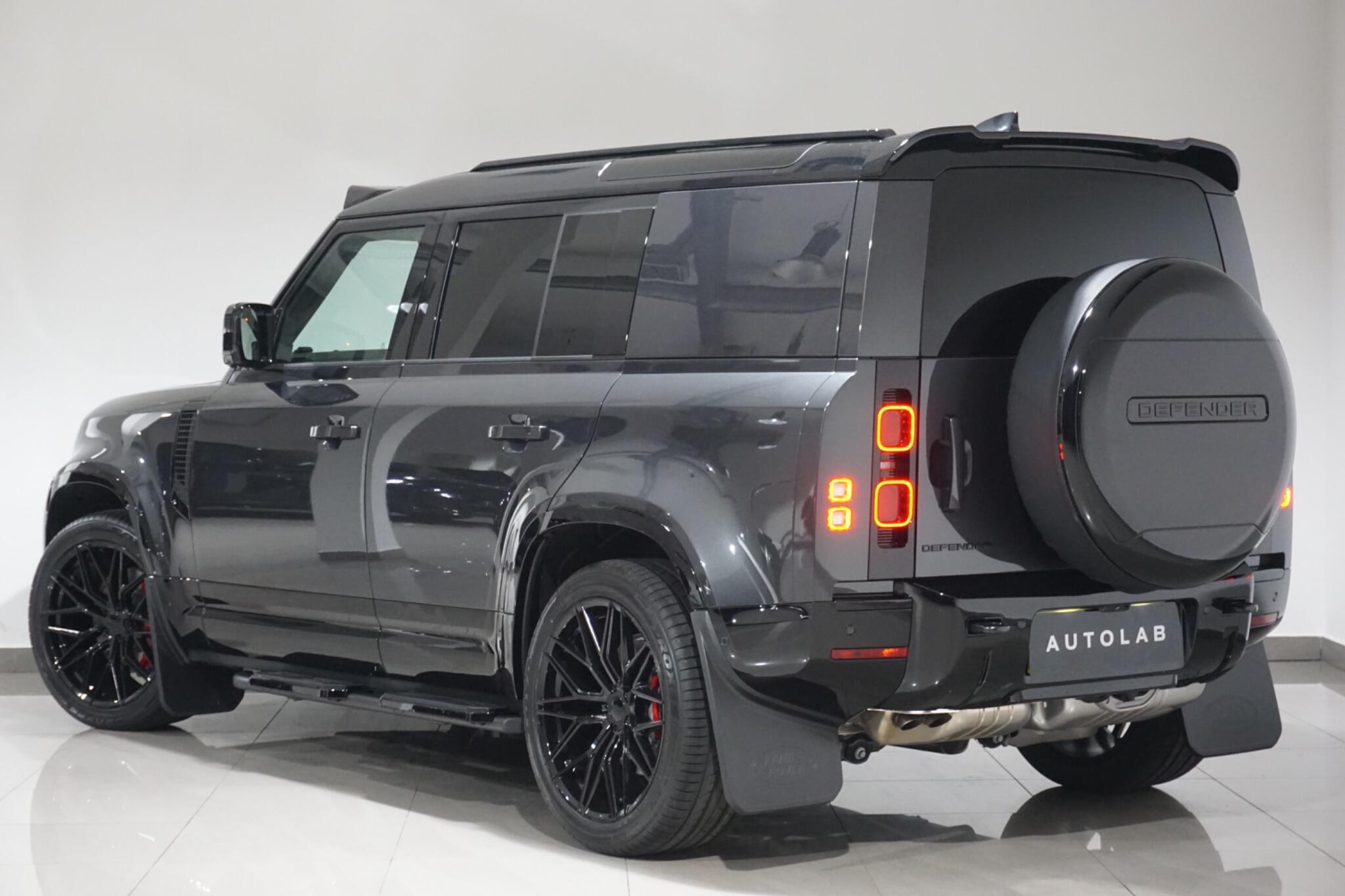 Land Rover Defender 110 3.0 D350 MHEV X-Dynamic HSE Hard Top SUV Auto 4WD MWB Euro 6 (s/s) 5dr